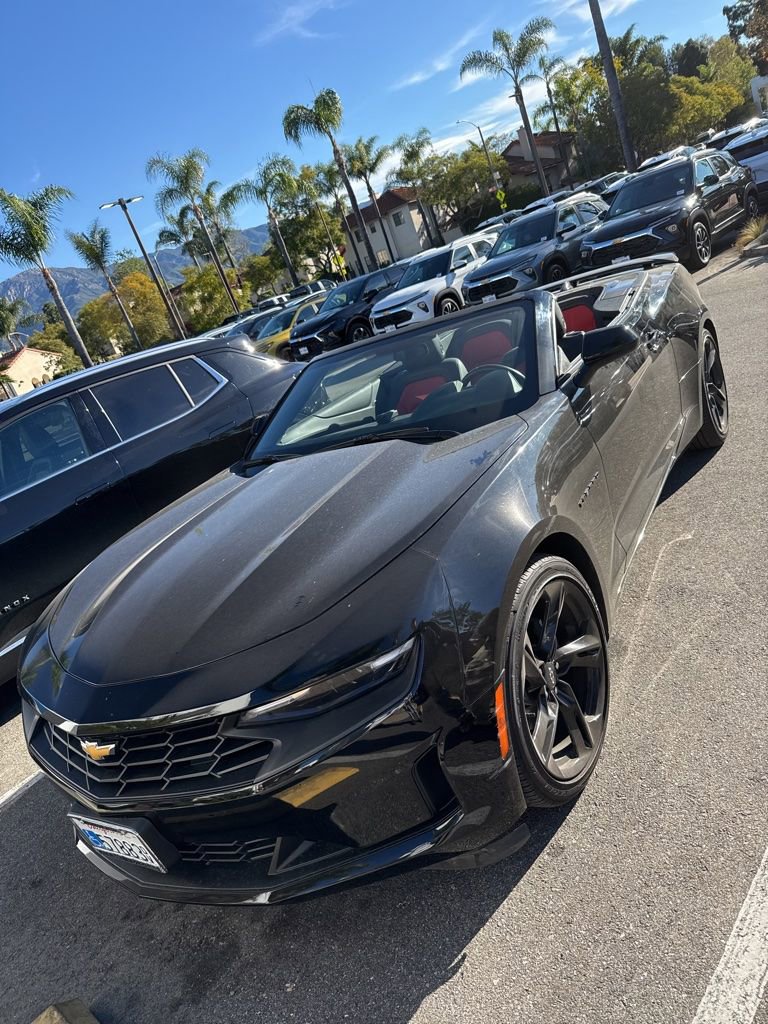 Used 2023 Chevrolet Camaro LT w/ Technology Package image 3