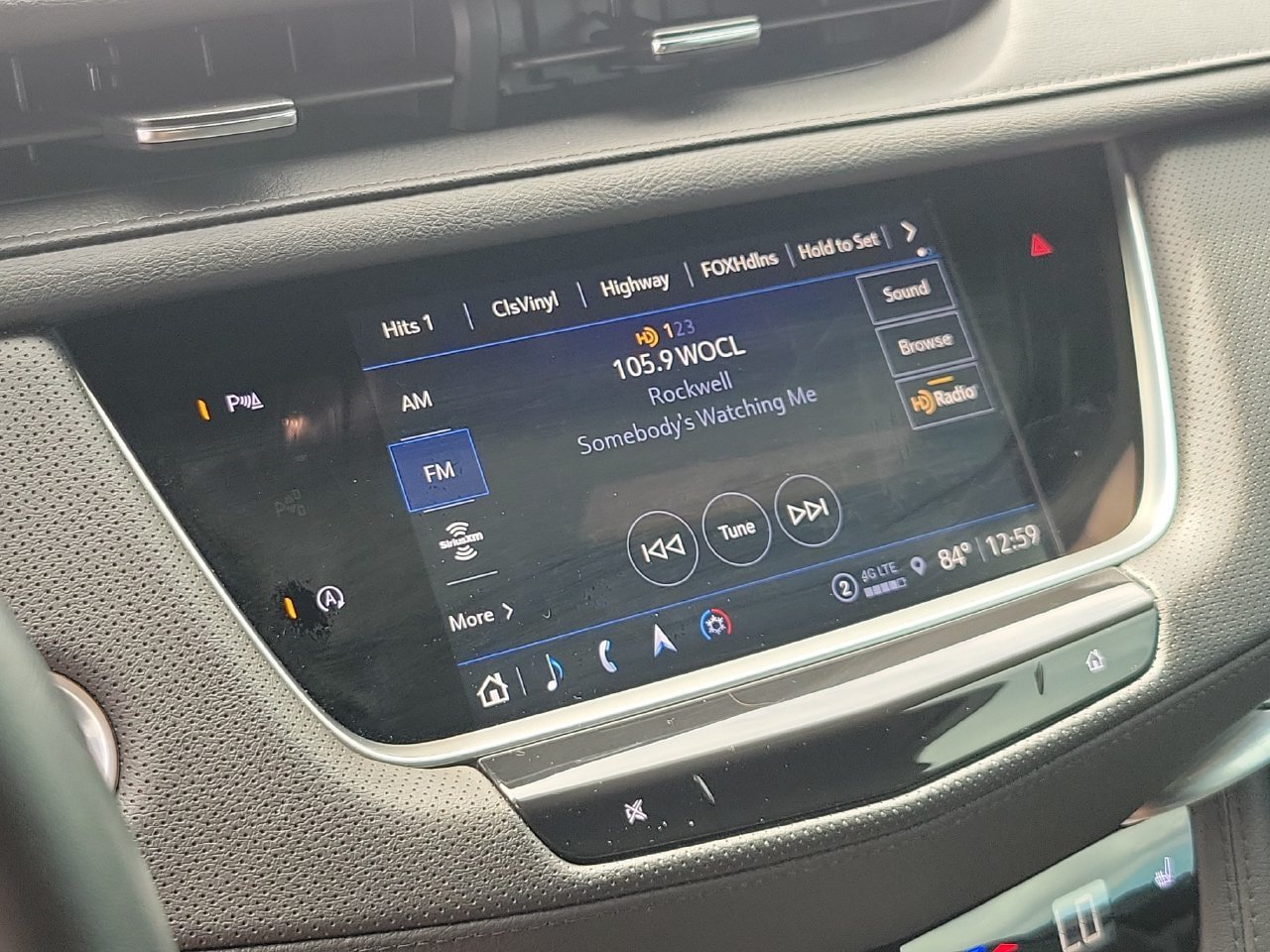 Certified 2025 Cadillac XT5 Premium Luxury w/ LPO, Floor Liner Package AWD/4WD image 26