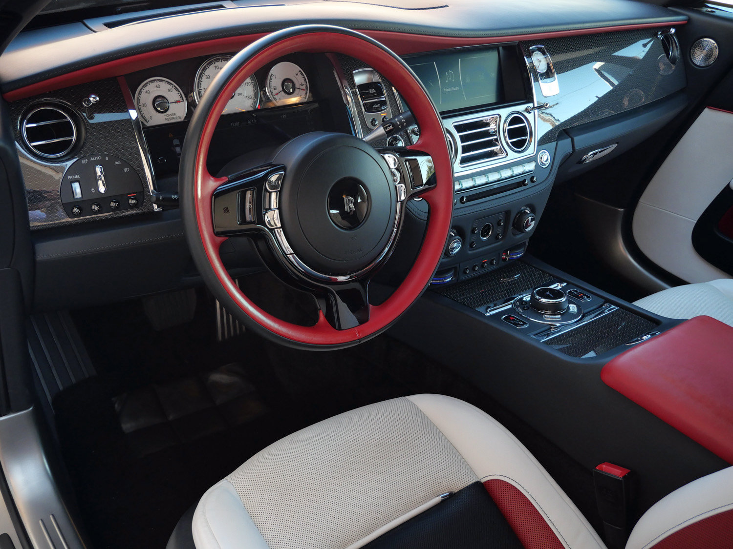 Certified 2021 Rolls-Royce Wraith w/ Rolls-Royce Signature Package RWD image 16