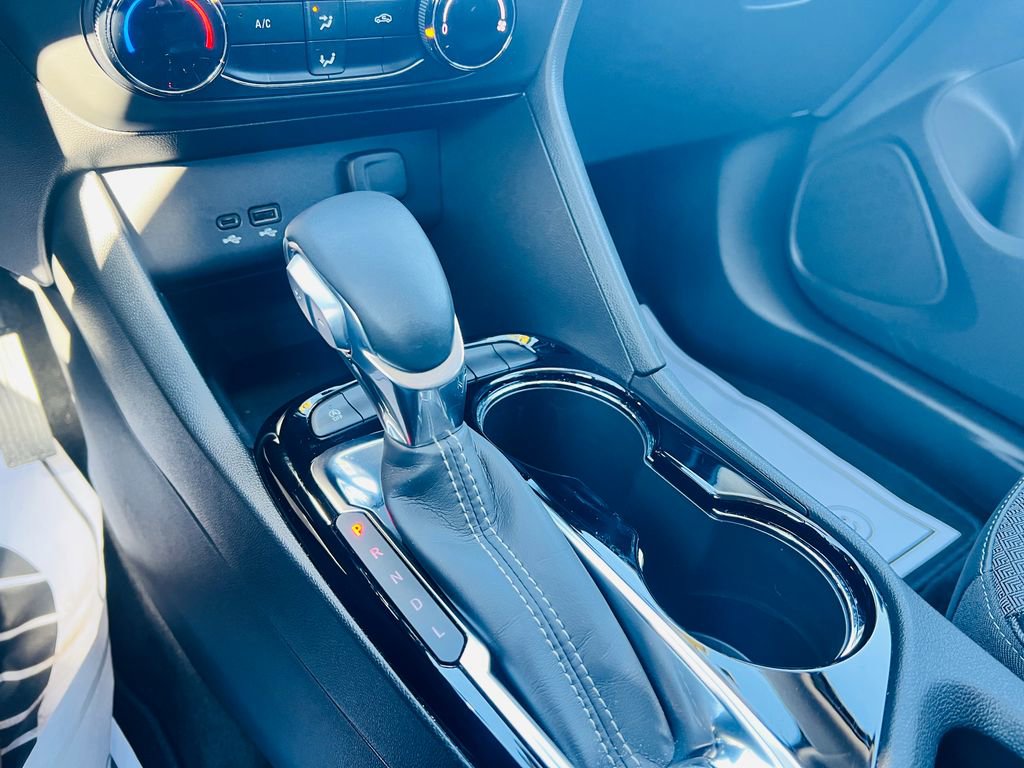 Used 2025 Buick Encore GX Preferred image 28