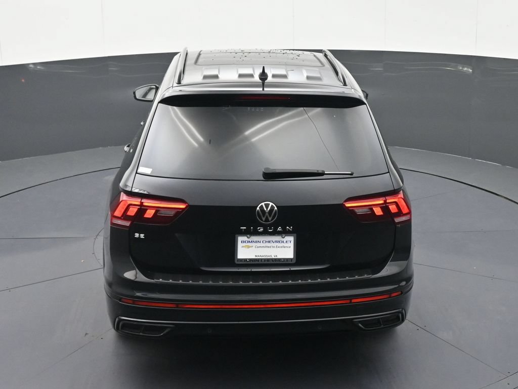 Used 2022 Volkswagen Tiguan SE R-Line FWD image 24