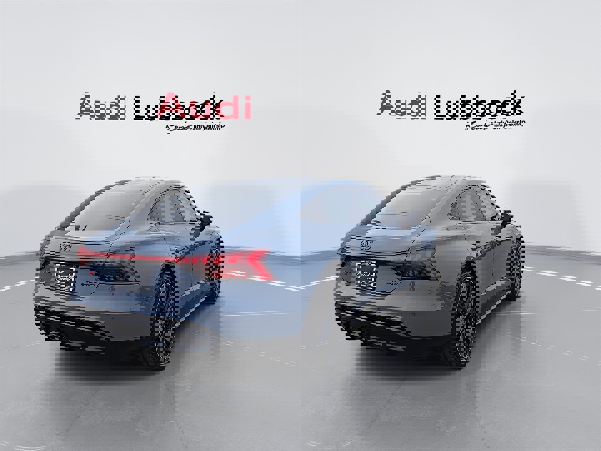 New 2026 Audi S e-tron GT Prestige image 8