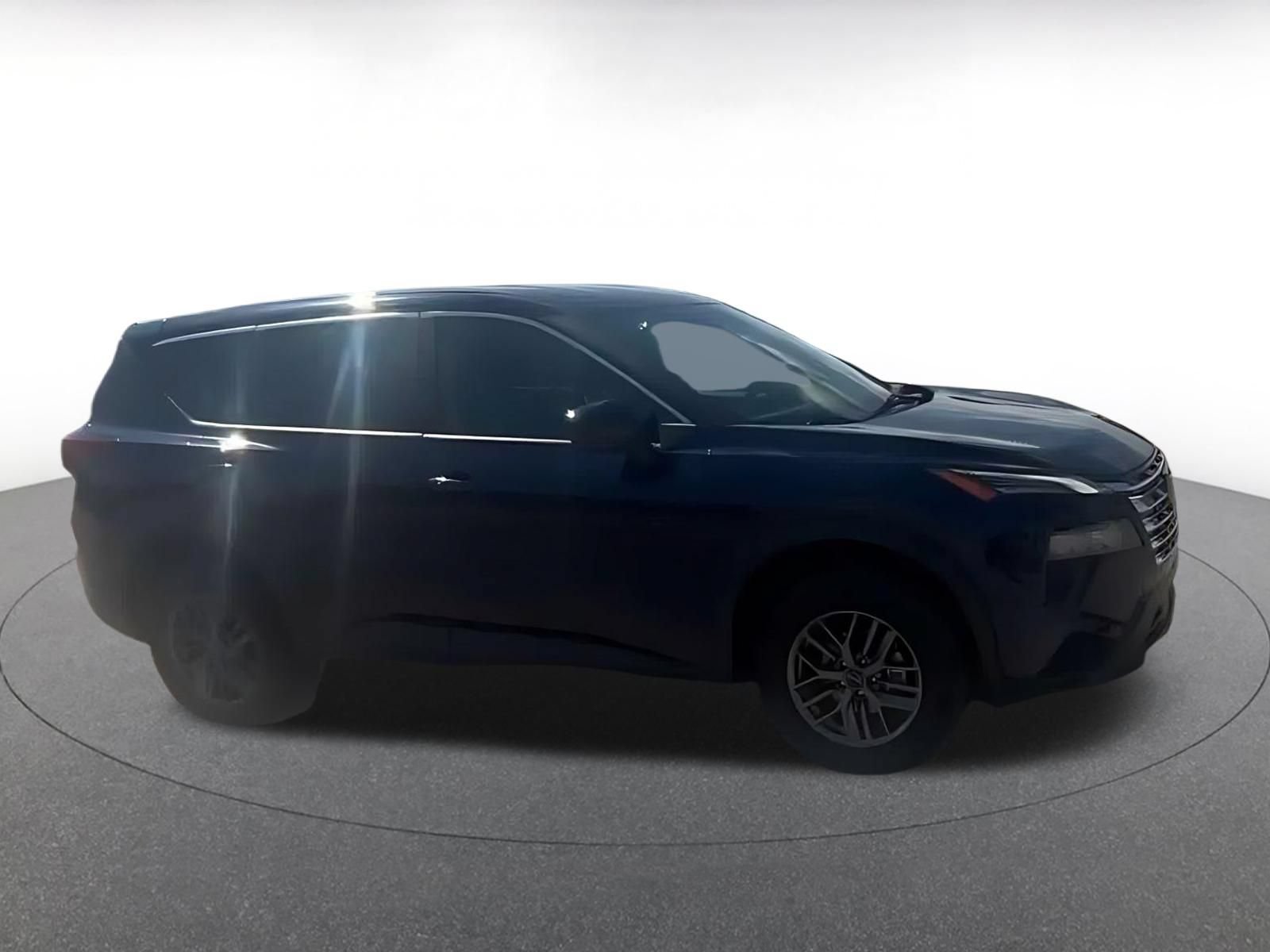 Used 2026 Nissan Rogue SV AWD/4WD image 15