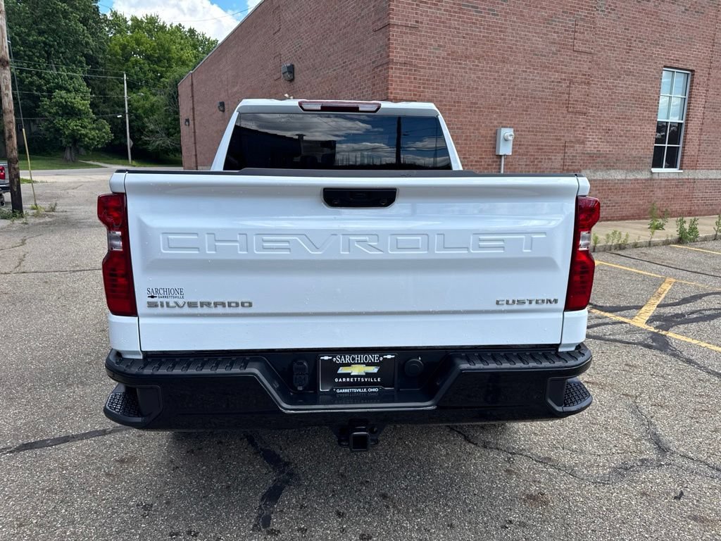 Used 2024 Chevrolet Silverado 1500 Custom Trail Boss AWD/4WD image 8