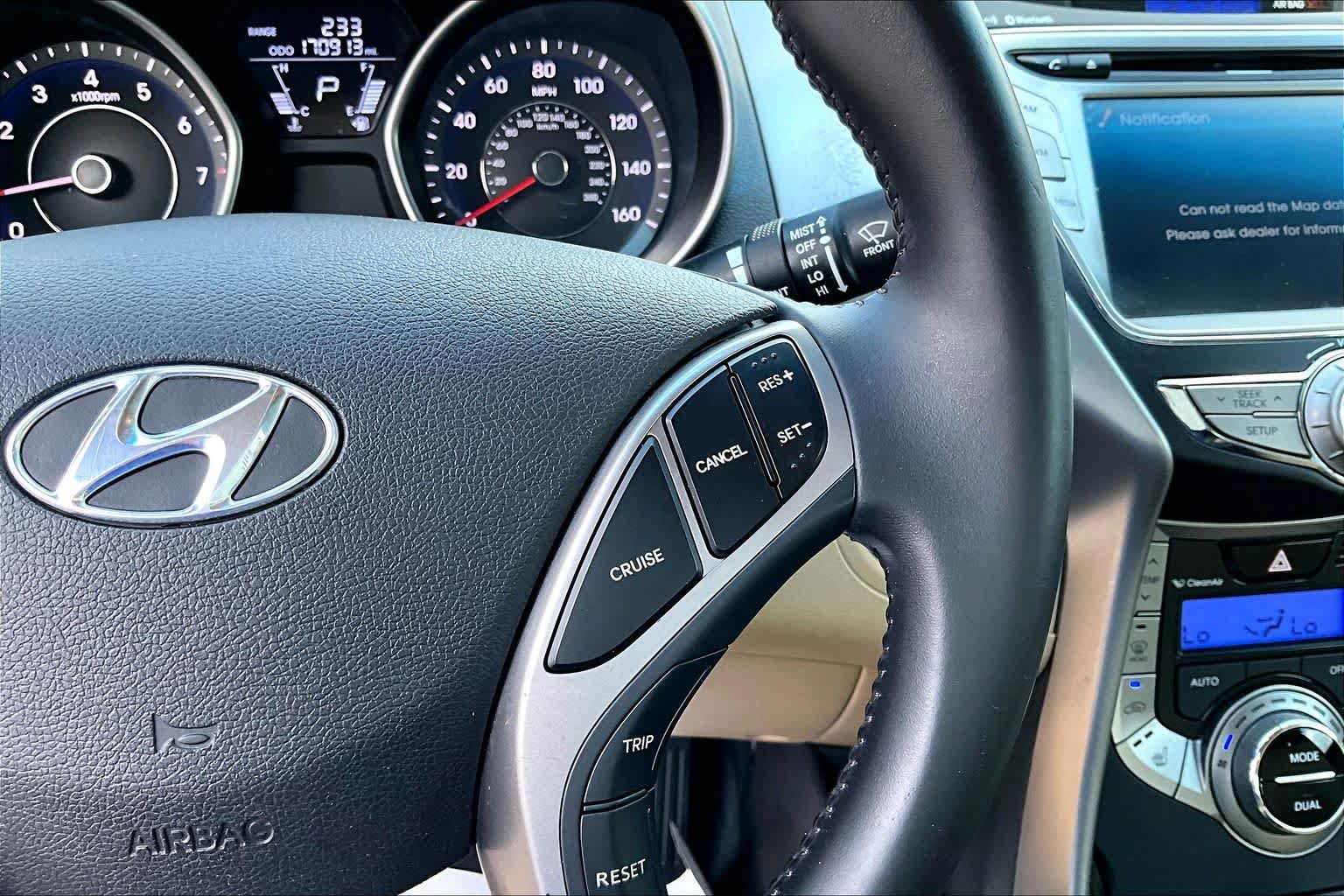 Used 2013 Hyundai Elantra Limited w/ Technology Pkg FWD image 25