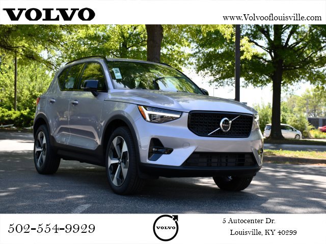 New 2026 Volvo XC40 B5 Plus w/ Protection Package Premier AWD/4WD image 1