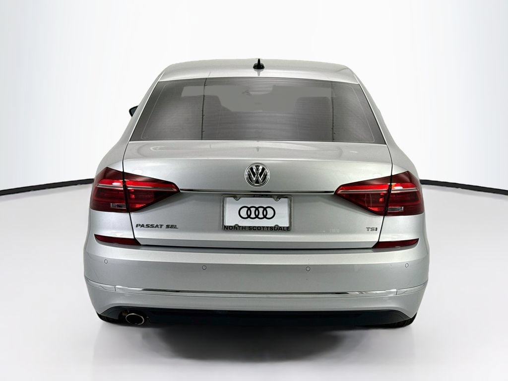 Used 2017 Volkswagen Passat 1.8T SEL Premium FWD image 6