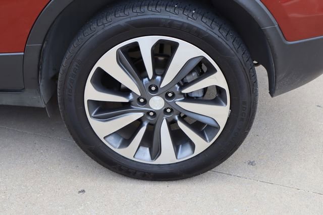 Used 2022 Buick Encore Preferred w/ Safety Package AWD/4WD image 26