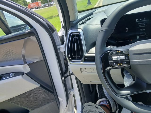 New 2026 Kia Sorento S AWD/4WD image 32