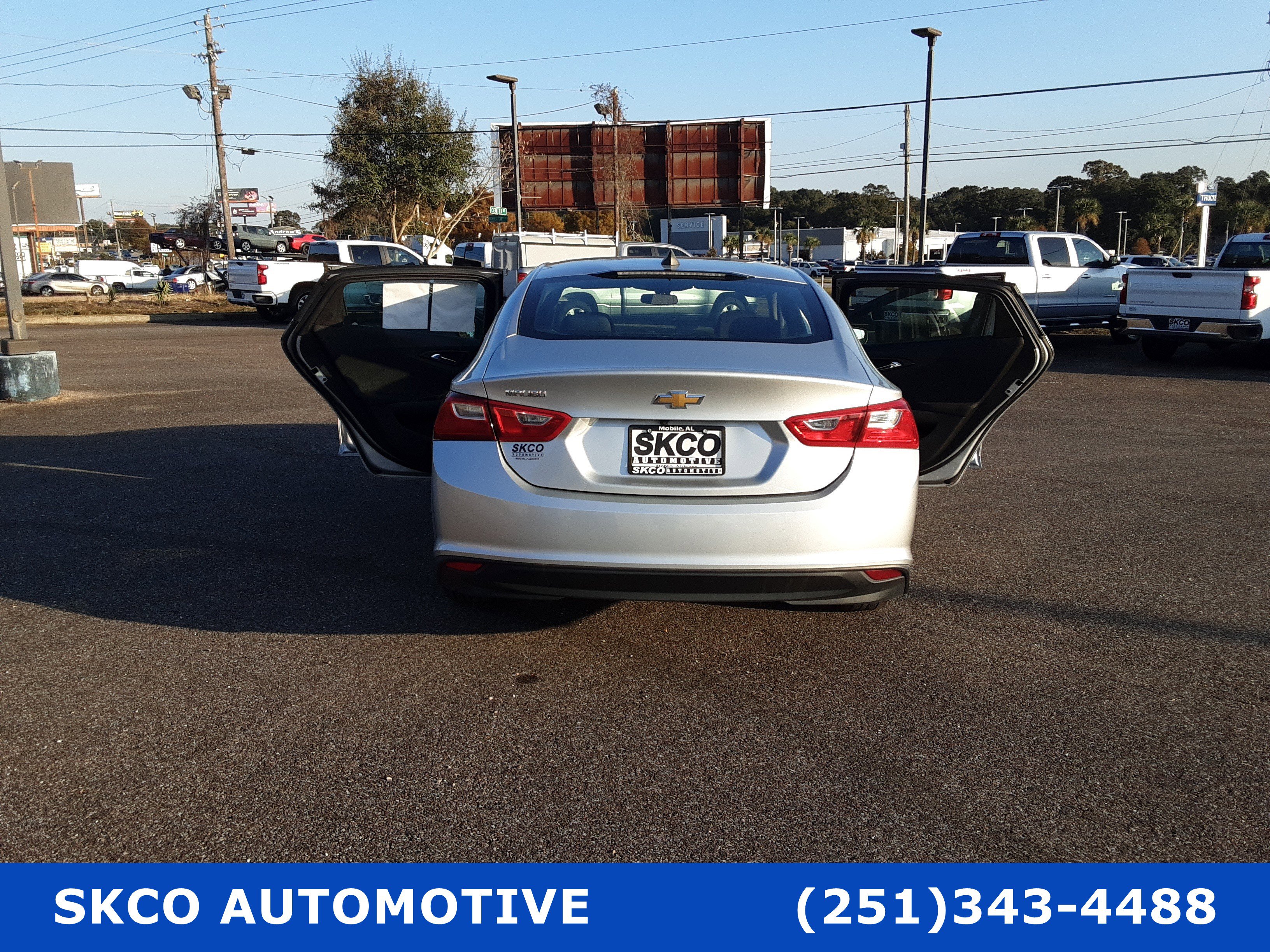 Used 2019 Chevrolet Malibu LS image 32