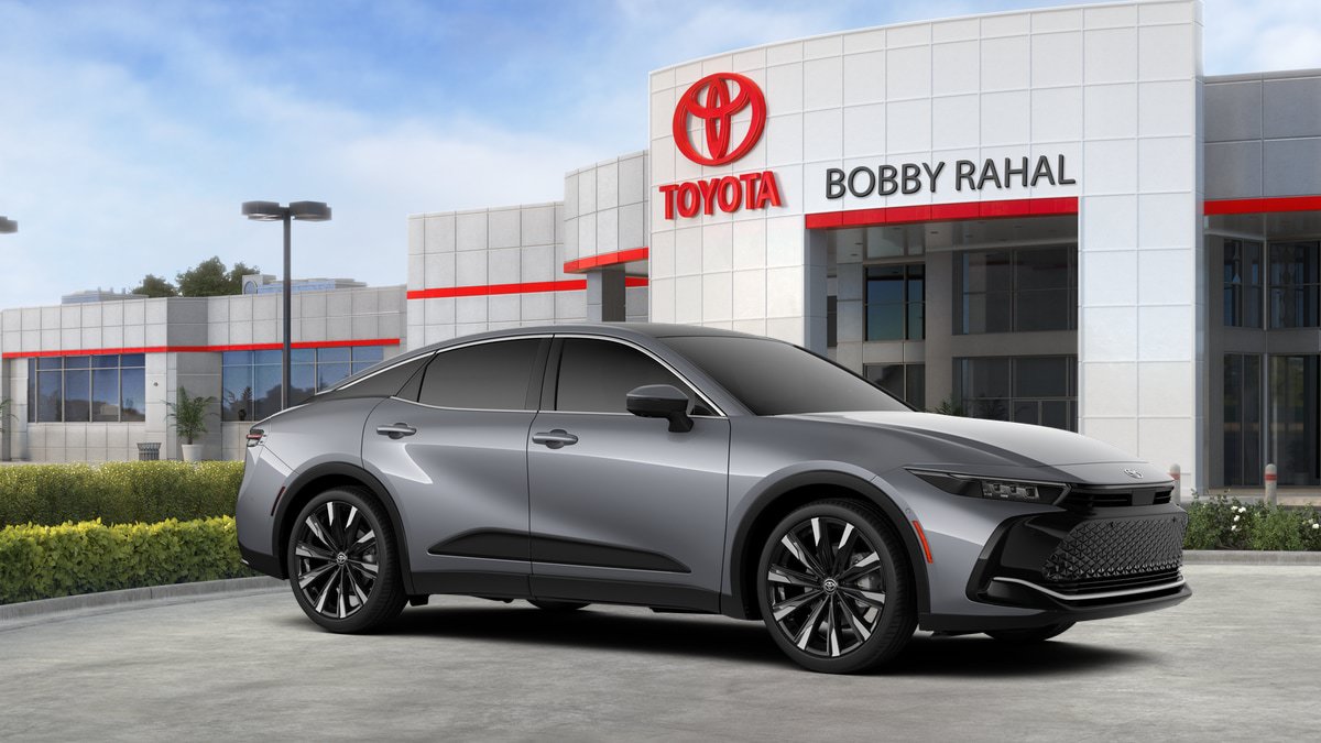 New 2026 Toyota Crown Platinum AWD/4WD image 14