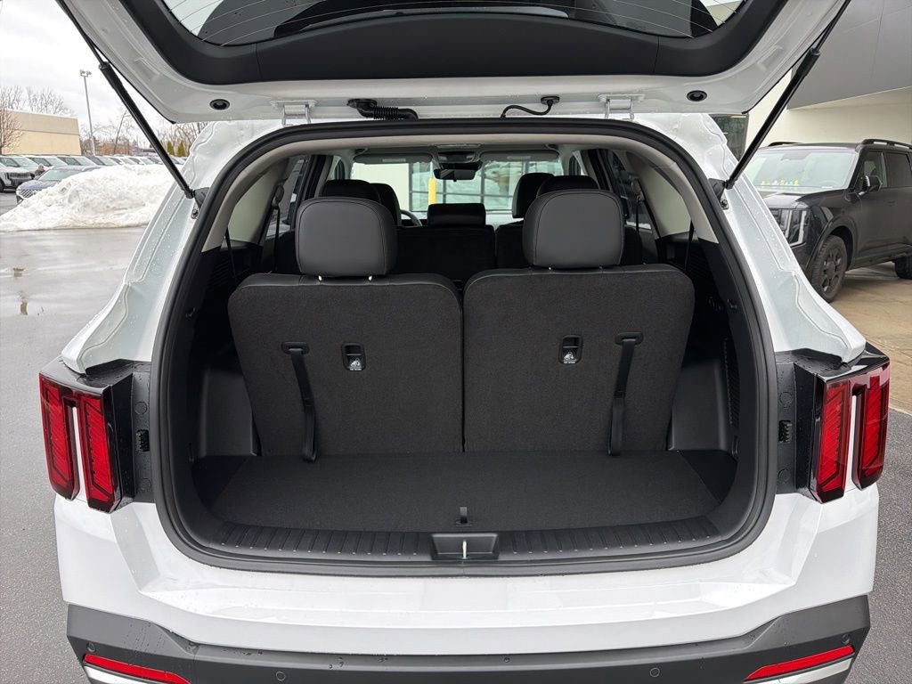 New 2026 Kia Sorento S image 18