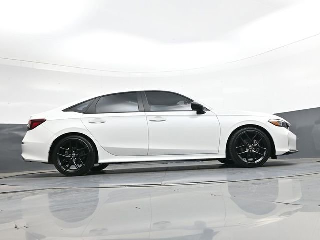 Used 2025 Honda Civic Sport image 32