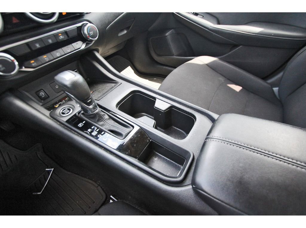 Used 2024 Nissan Sentra S w/ Trunk Package FWD image 22