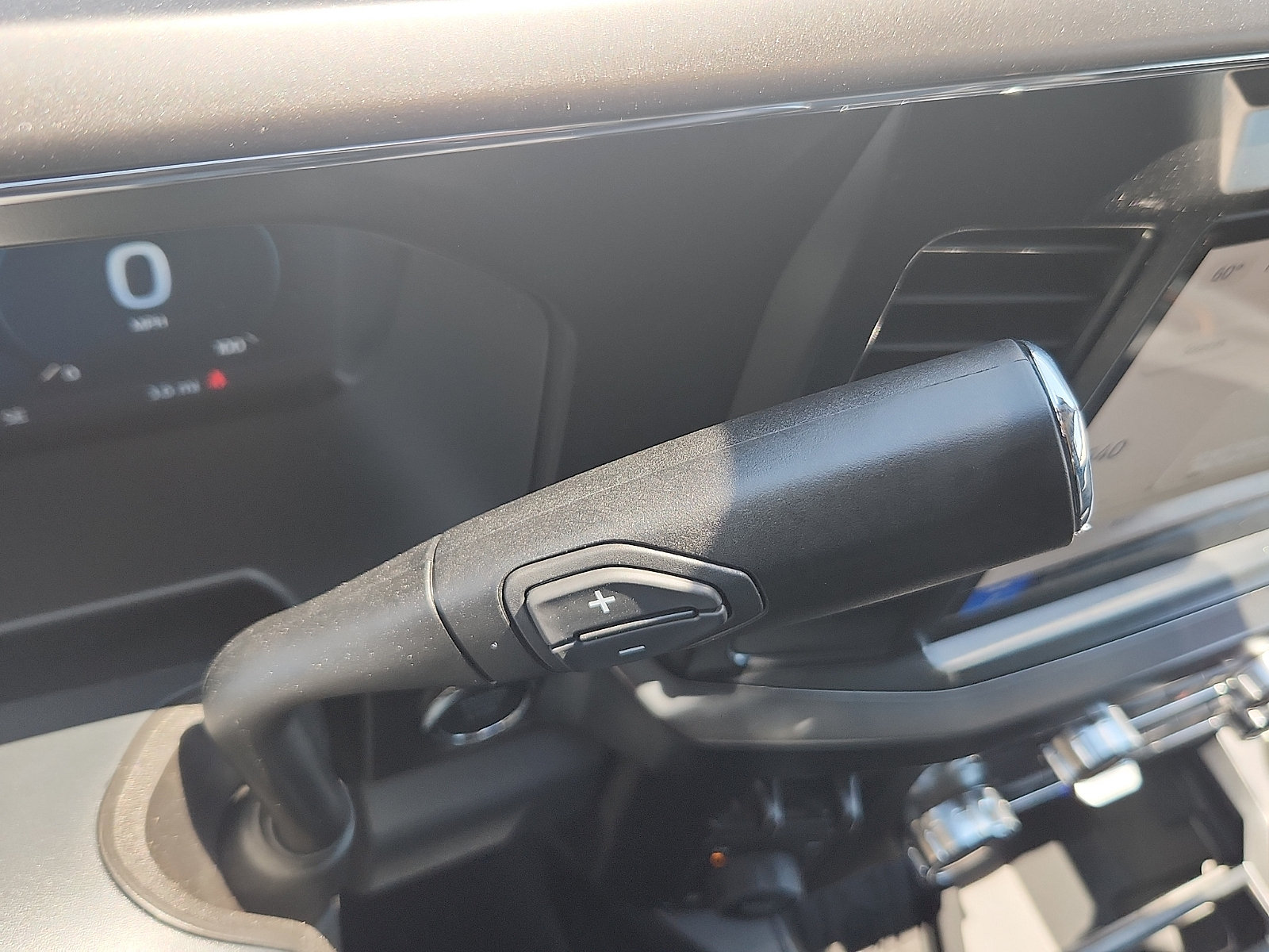 New 2026 Ford F250 Lariat w/ FX4 Off-Road Package AWD/4WD image 9