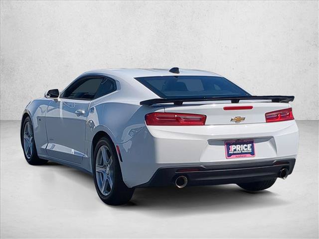 Used 2018 Chevrolet Camaro LT RWD image 8