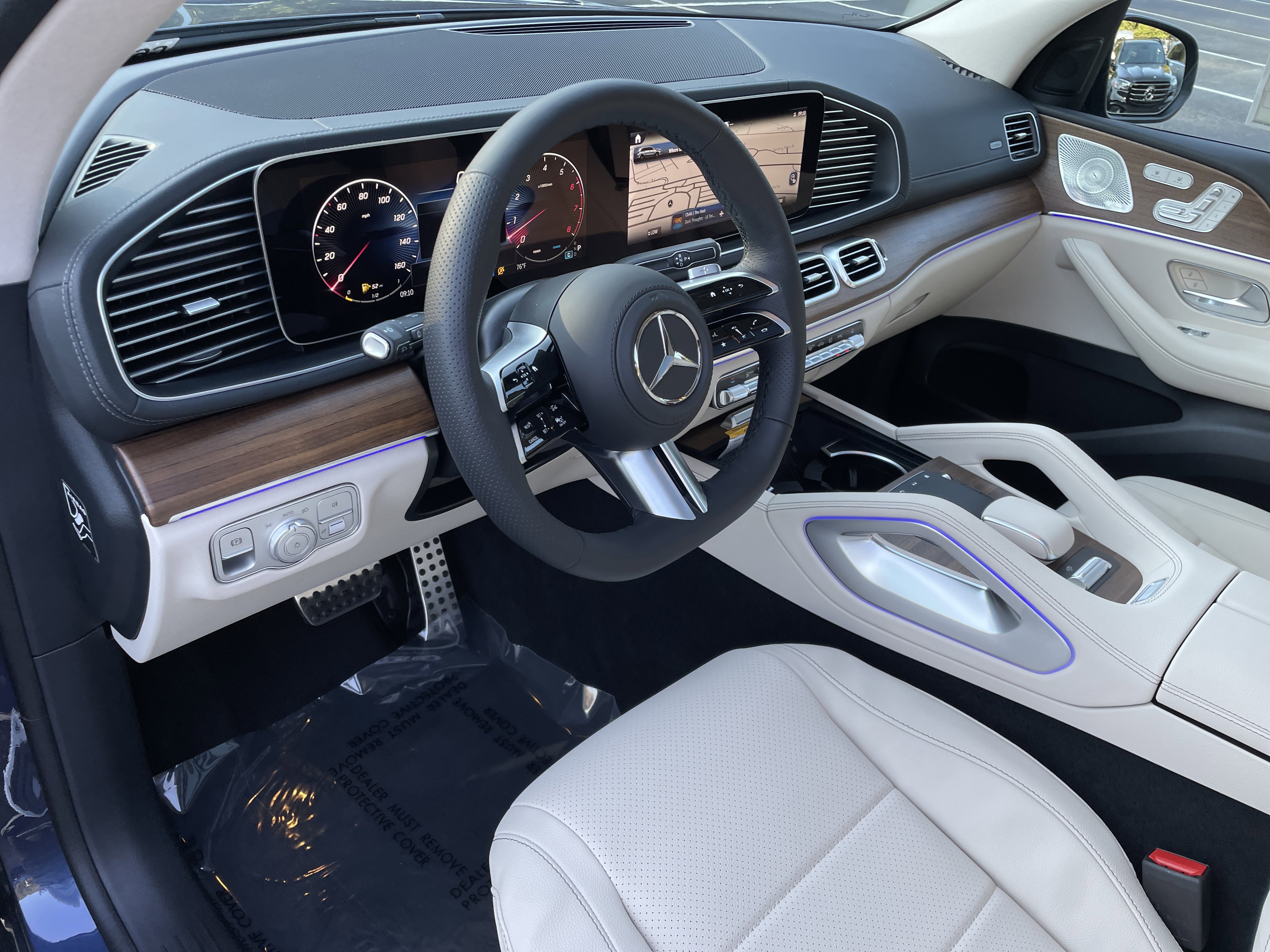 New 2026 Mercedes-Benz GLS 450 4MATIC image 19