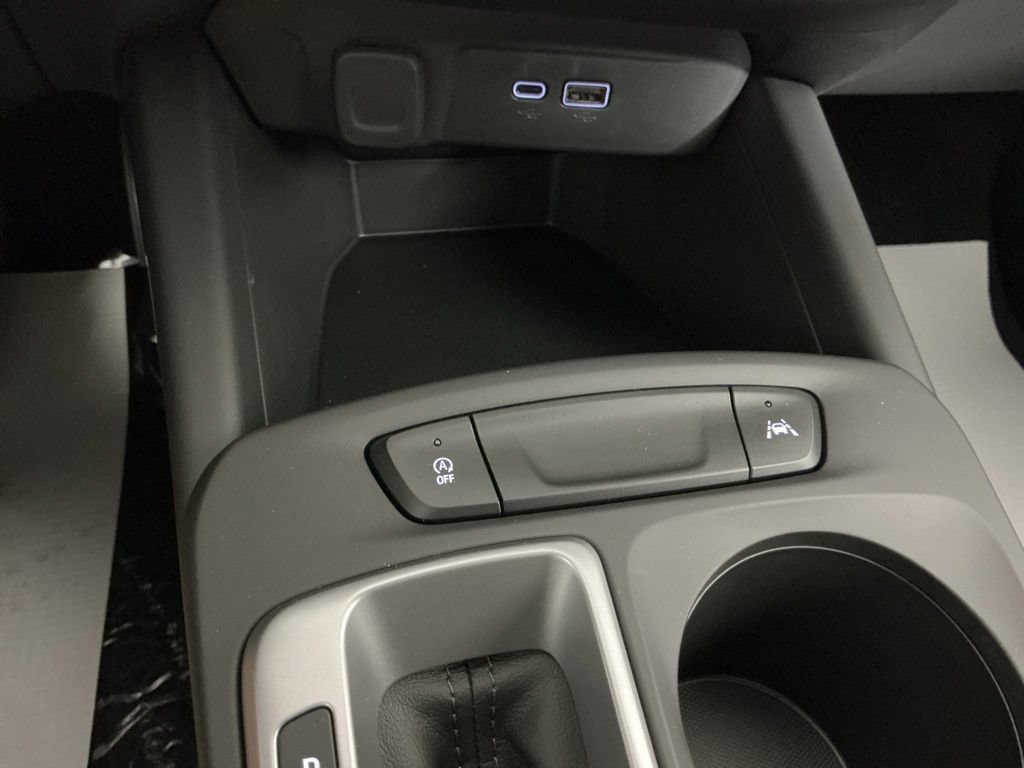 New 2026 Chevrolet Trax LS w/ LS Convenience Package FWD image 13