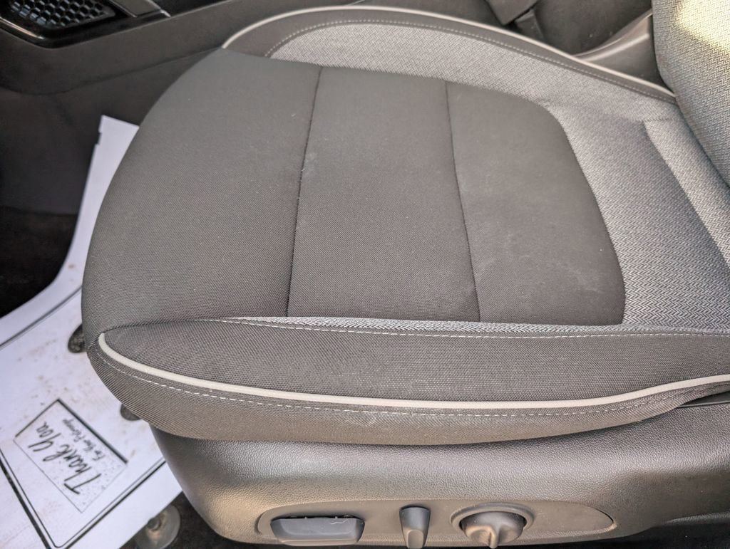 Used 2023 Chevrolet TrailBlazer LT w/ Convenience Package image 23