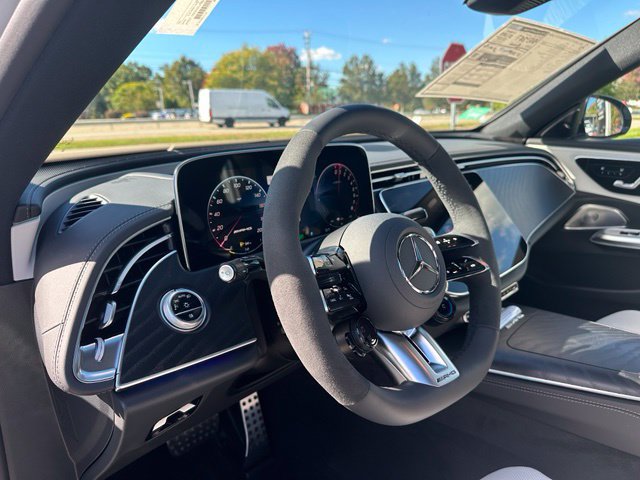 New 2027 Mercedes-Benz E 53 AMG e 4MATIC Sedan image 18