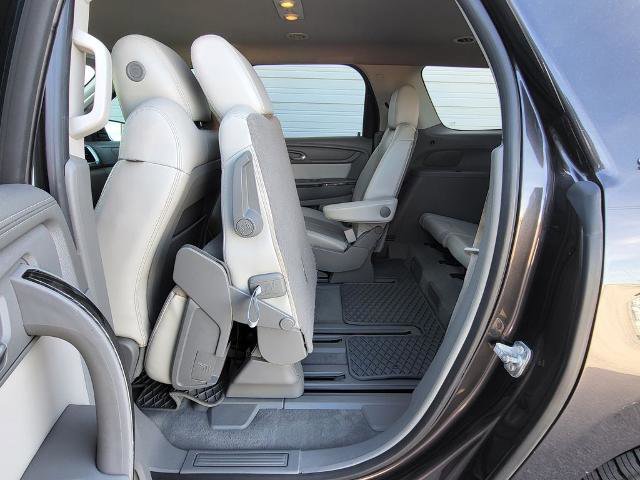 Used 2016 GMC Acadia SLT image 26