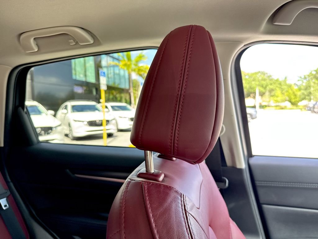 Certified 2023 MAZDA CX-5 Carbon Edition image 20