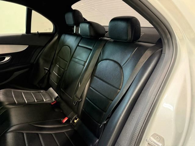 Used 2018 Mercedes-Benz C 300 Sedan image 25