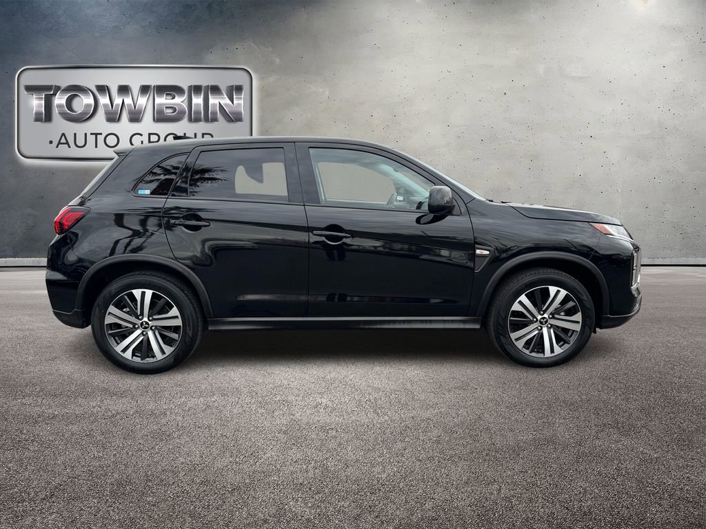 Used 2025 Mitsubishi Outlander Sport ES AWD/4WD image 4