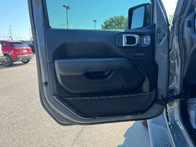 Certified 2021 Jeep Wrangler Unlimited Sahara AWD/4WD image 11