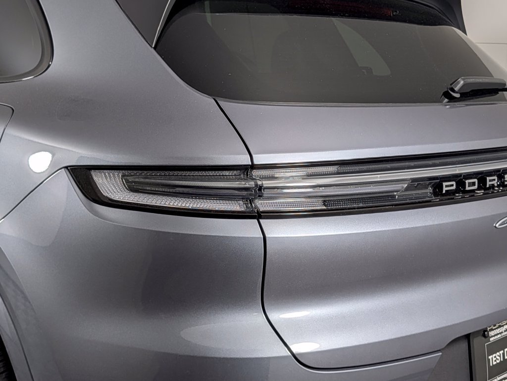 New 2026 Porsche Cayenne E-Hybrid AWD/4WD image 16