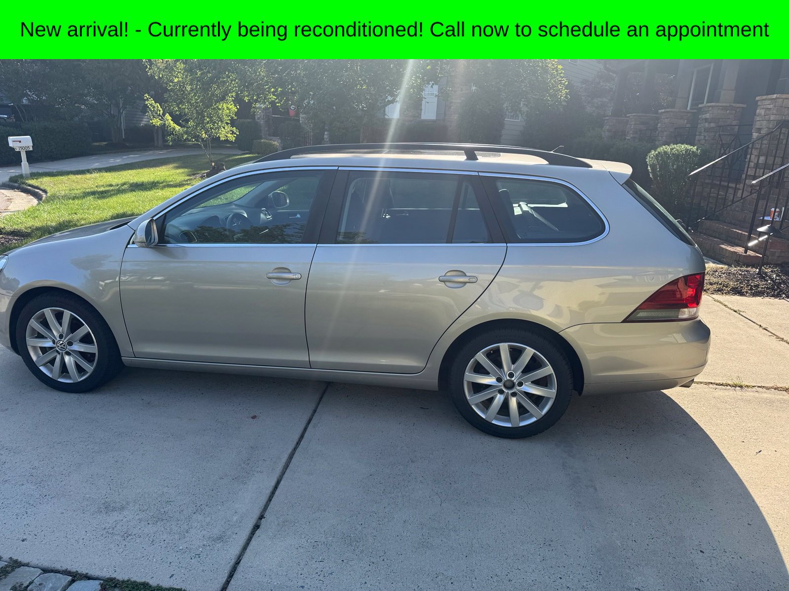 Used 2013 Volkswagen Jetta SportWagen FWD image 8