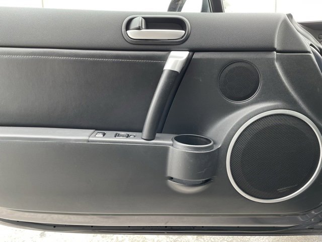 Used 2008 MAZDA MX-5 Miata Grand Touring w/ Premium Pkg image 9