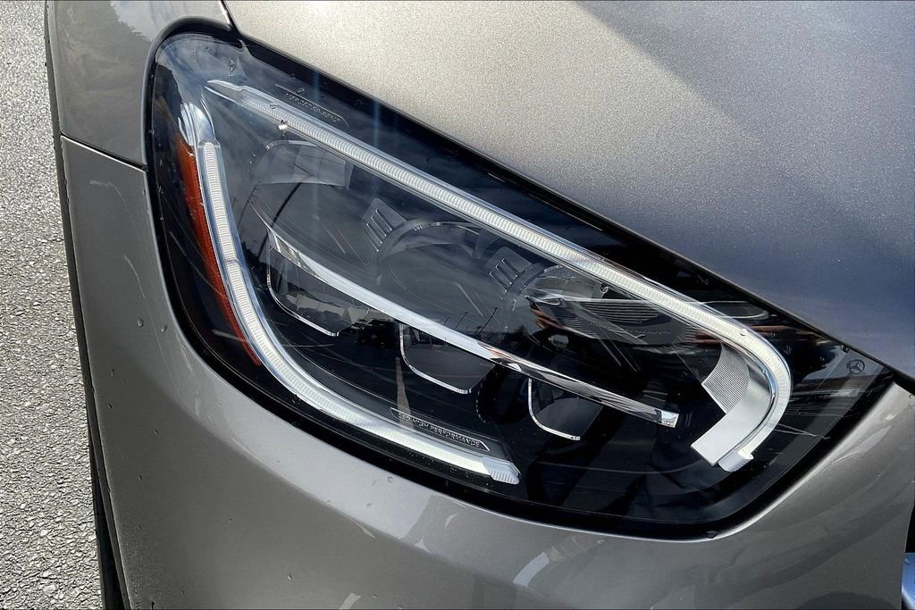 Used 2021 Mercedes-Benz GLC 300 4MATIC image 31