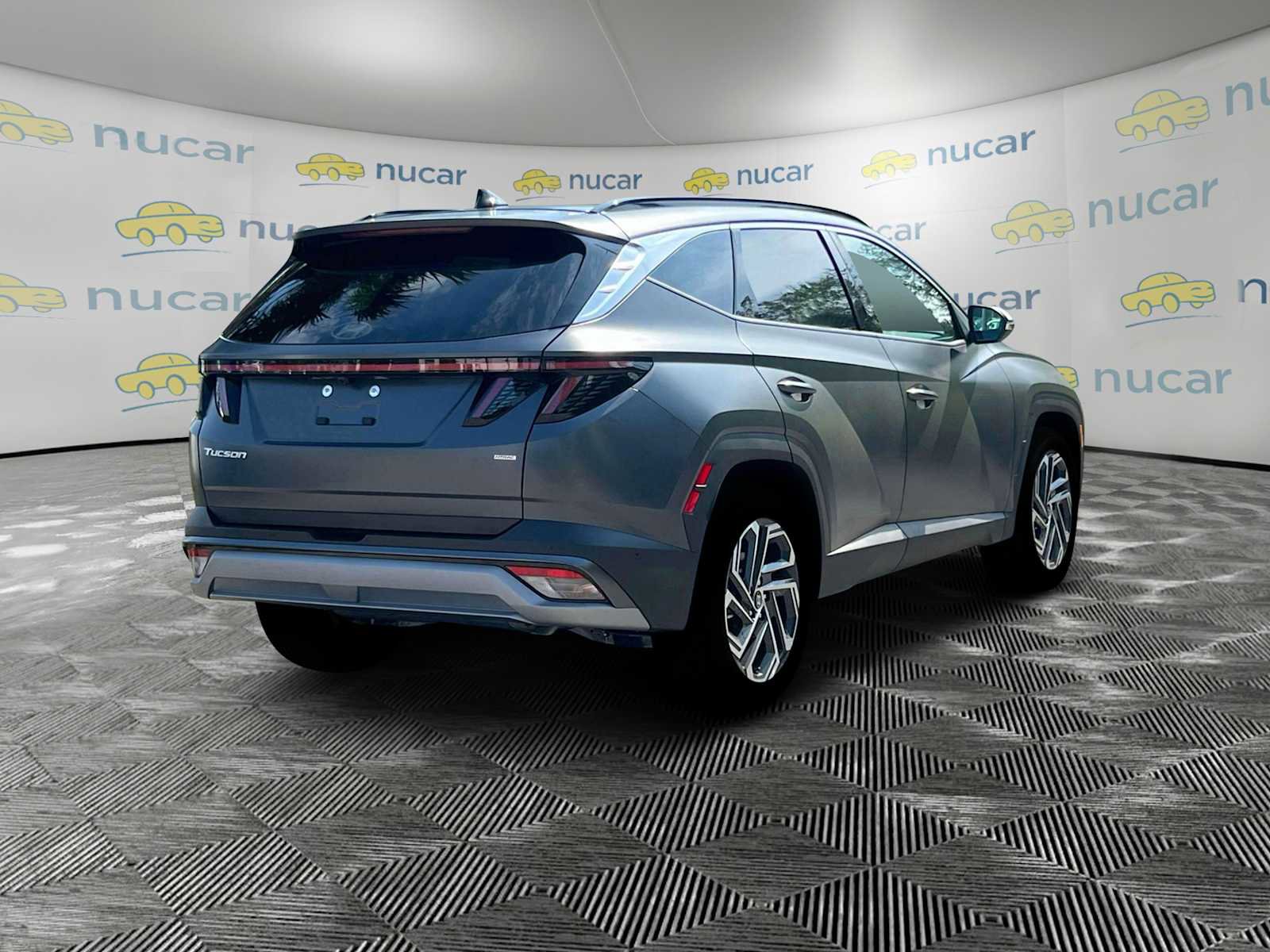 New 2025 Hyundai Tucson Limited image 8