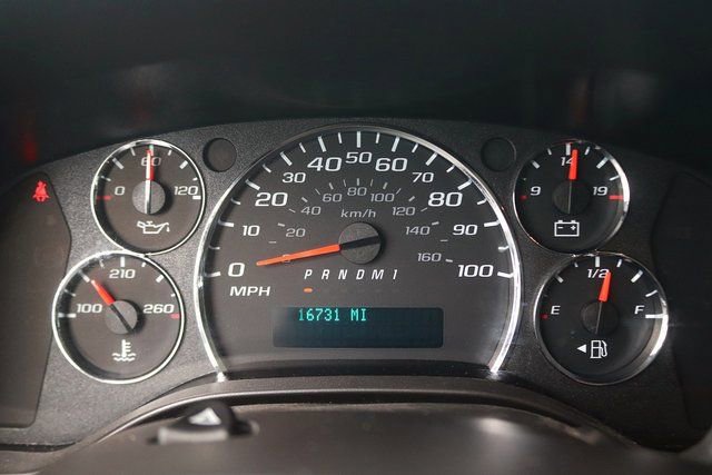 Used 2024 GMC Savana 2500 w/ Driver Convenience Package RWD image 17