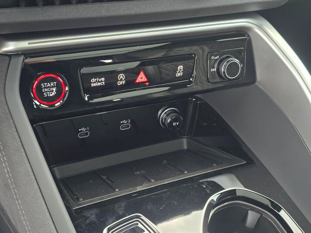 New 2026 Audi SQ5 Premium Plus AWD/4WD image 15