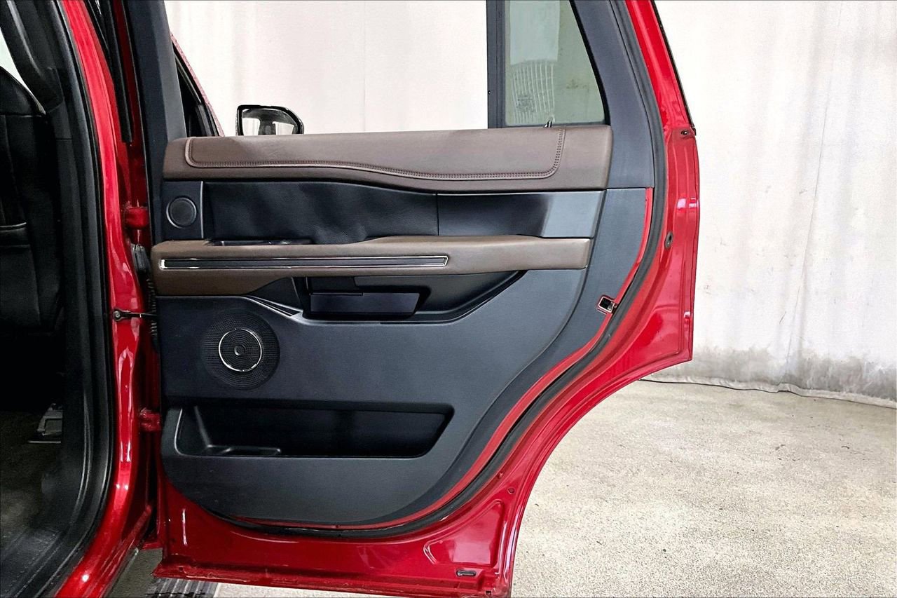 Used 2020 Ford Expedition King Ranch AWD/4WD image 23