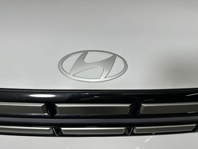 Used 2024 Hyundai Santa Fe SE image 9