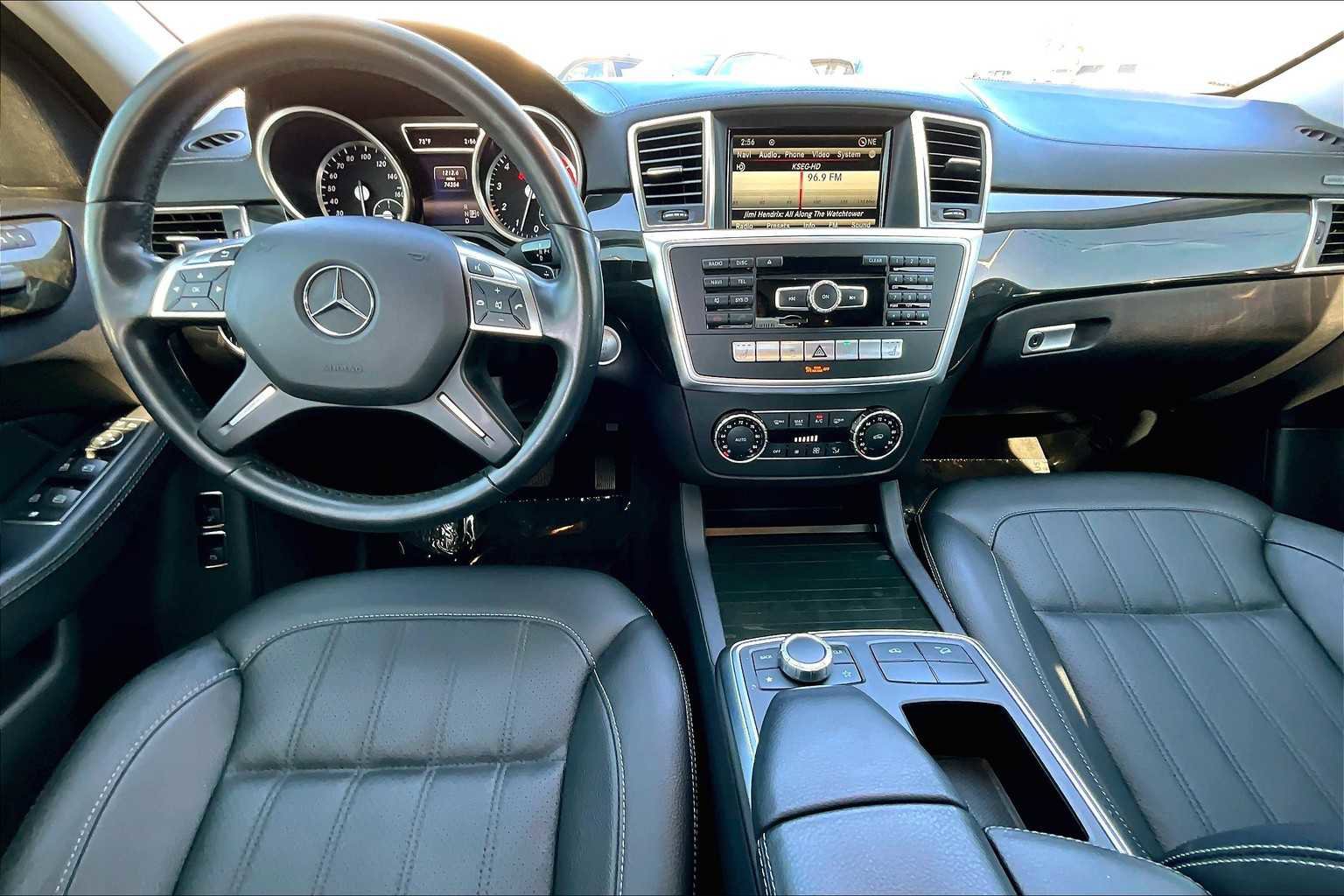 Used 2016 Mercedes-Benz GL 450 4MATIC image 15