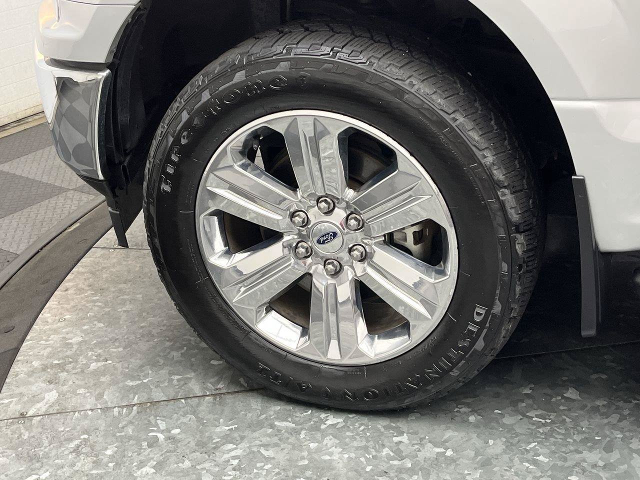 Certified 2018 Ford F150 XLT w/ Equipment Group 302A Luxury AWD/4WD image 35