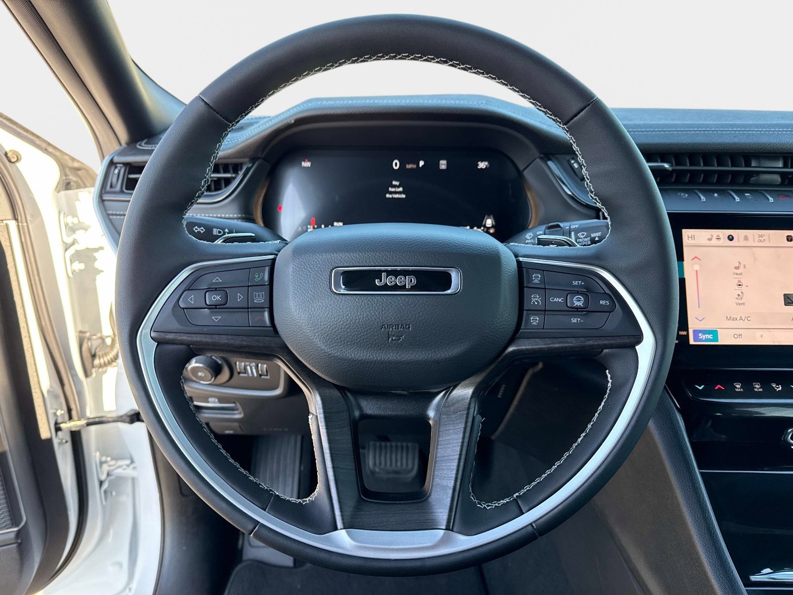 New 2026 Jeep Grand Cherokee Limited AWD/4WD image 27