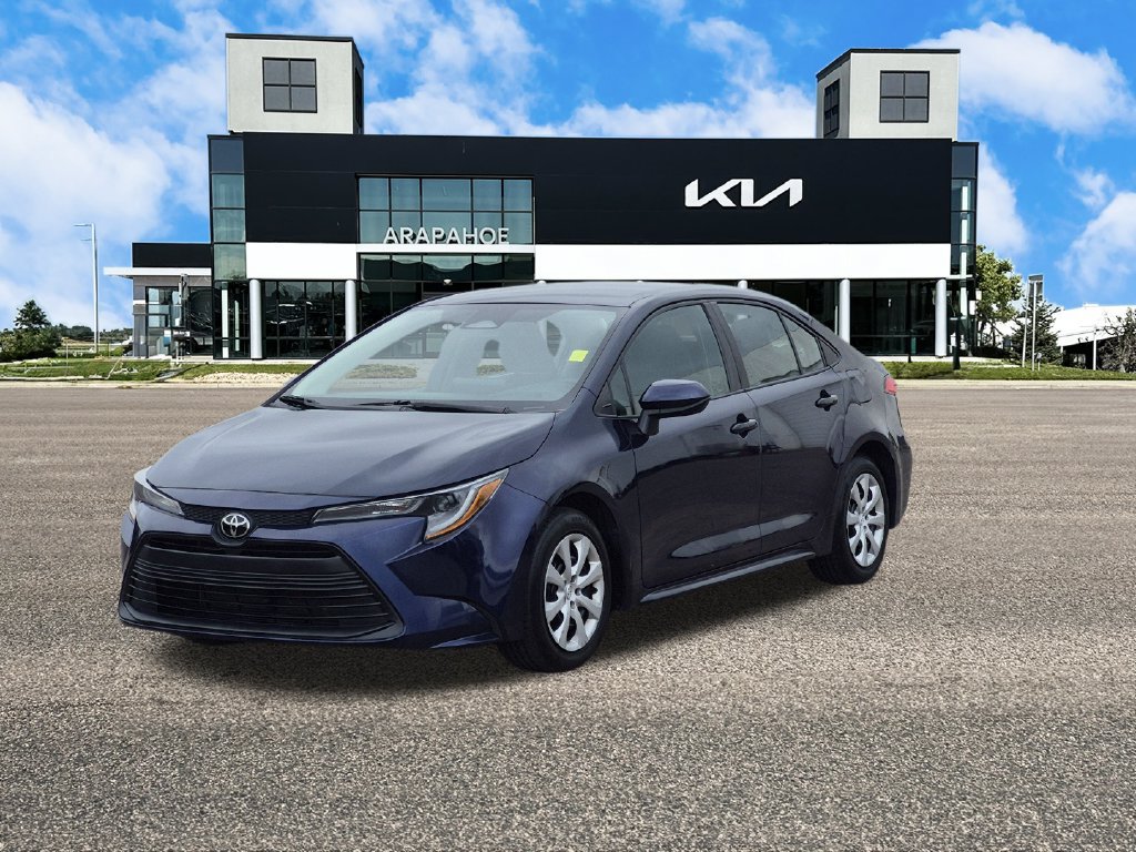 Used 2024 Toyota Corolla LE FWD image 4