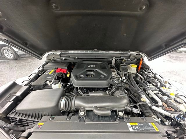 Used 2022 Jeep Wrangler Unlimited Sahara image 17