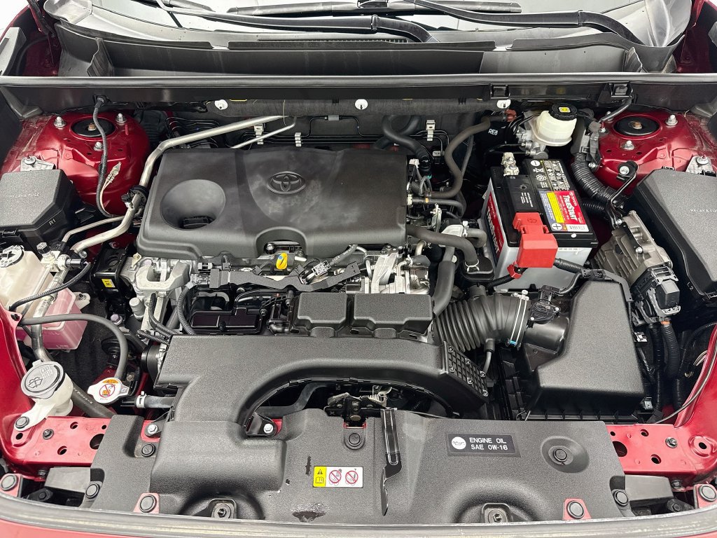 Used 2019 Toyota RAV4 Limited w/ Cold Weather Package FWD image 28