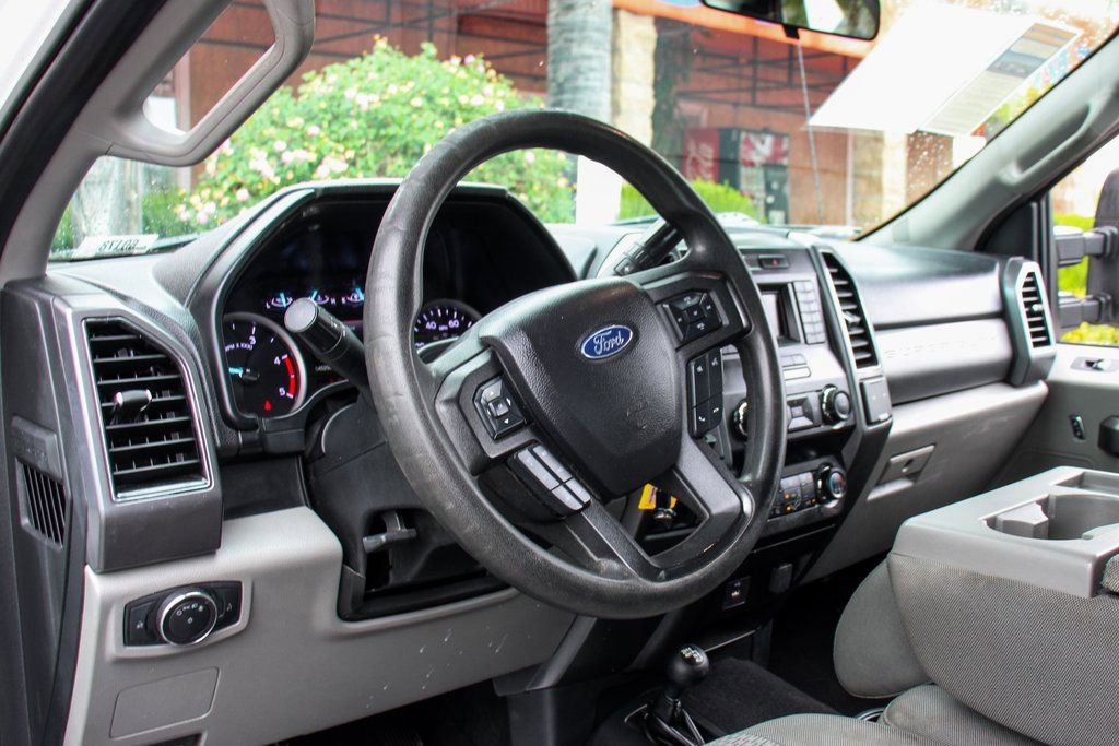 Used 2019 Ford F350 XLT image 19