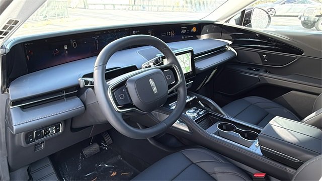 New 2026 Lincoln Nautilus Premier image 15