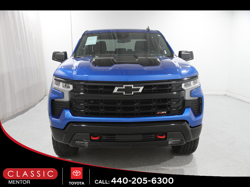 Used 2023 Chevrolet Silverado 1500 LT Trail Boss w/ Protection Package AWD/4WD image 2