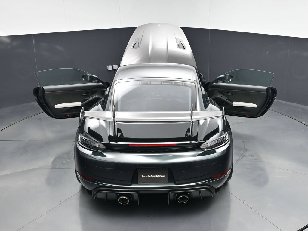 Certified 2025 Porsche 718 Cayman GT4 RS RWD image 32