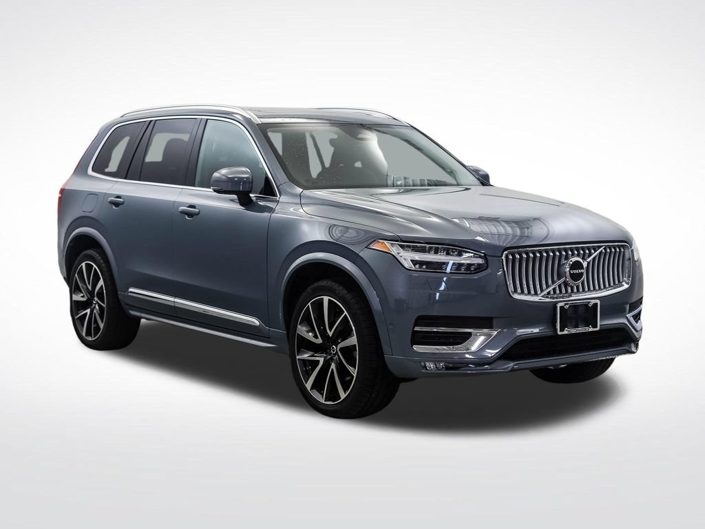 Used 2023 Volvo XC90 B5 Plus AWD/4WD image 7