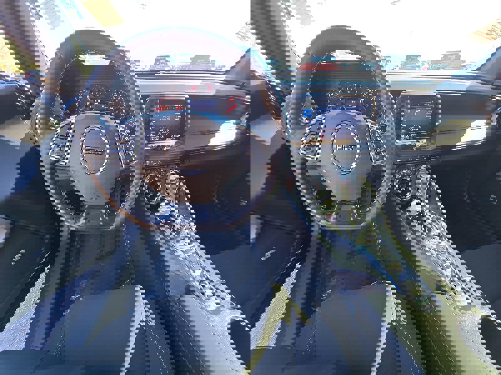 Used 2021 Chevrolet Camaro LT w/ RS Package image 16